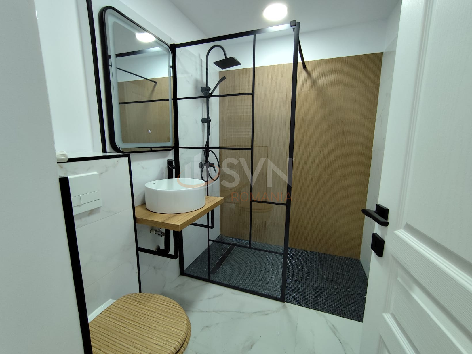 Apartament, 2 camere Bucuresti/Alba Iulia