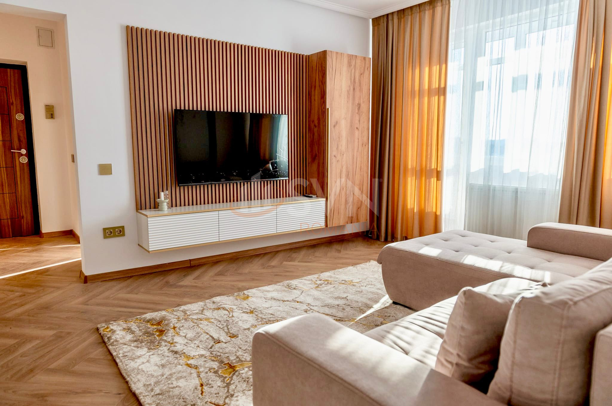 Apartament, 2 camere Bucuresti/Piata Unirii (s3)