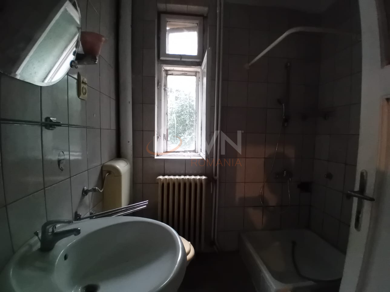 Apartament, 2 camere Bucuresti/Regie
