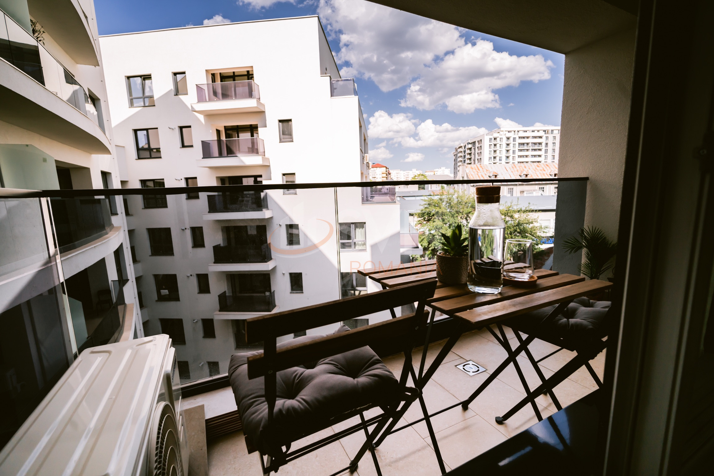 Apartament, 2 camere Bucuresti/Timpuri Noi
