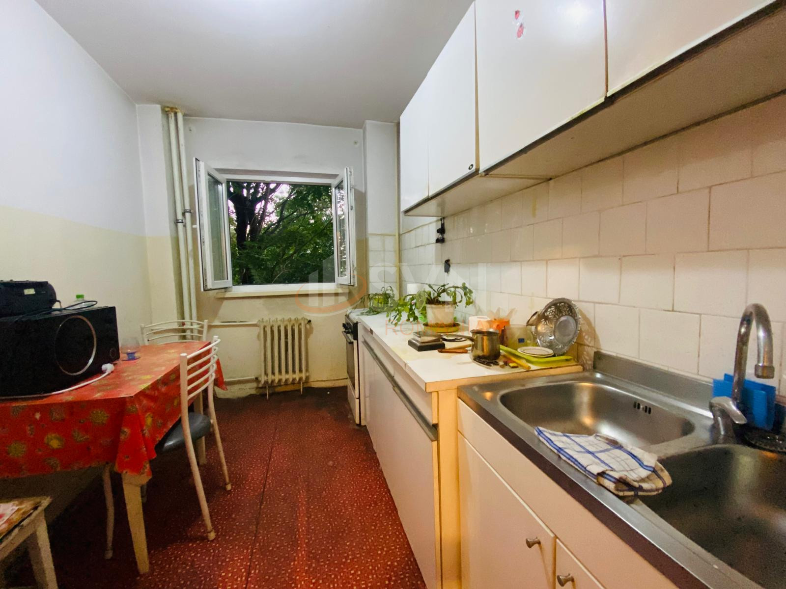 Apartament, 2 camere Bucuresti/Moinesti