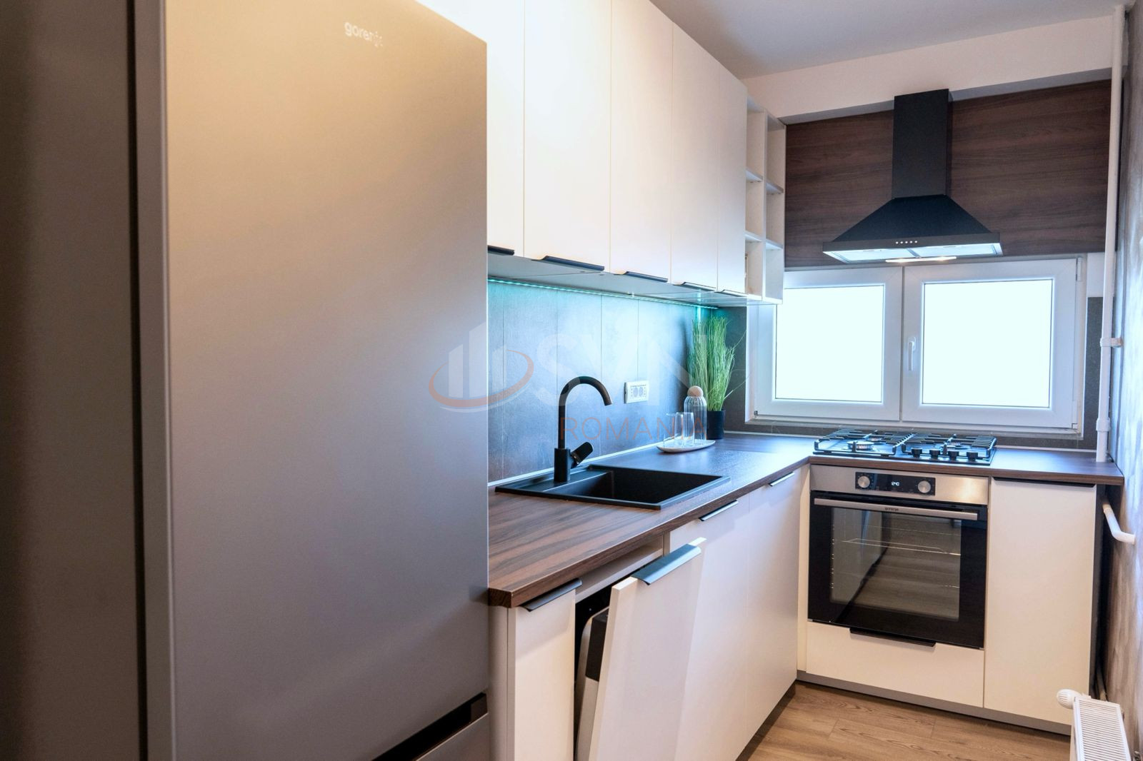 Apartament, 2 camere Bucuresti/Timpuri Noi