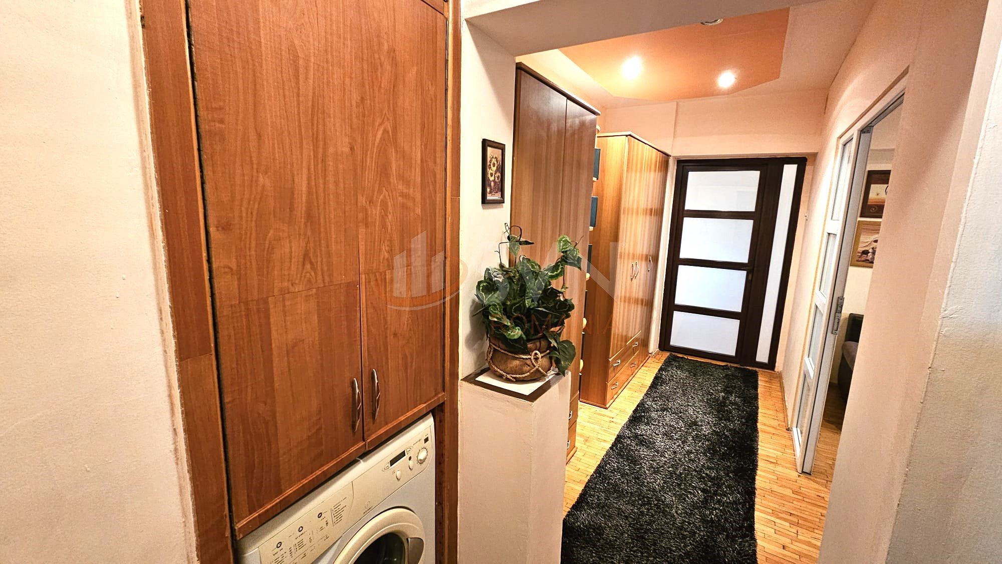 Apartament, 2 camere Bucuresti/Uverturii