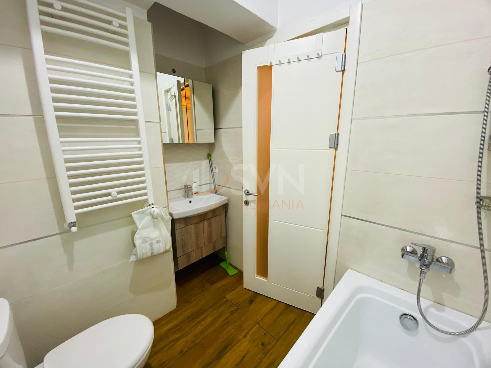 Apartament, 2 camere Bucuresti/Piata Victoriei