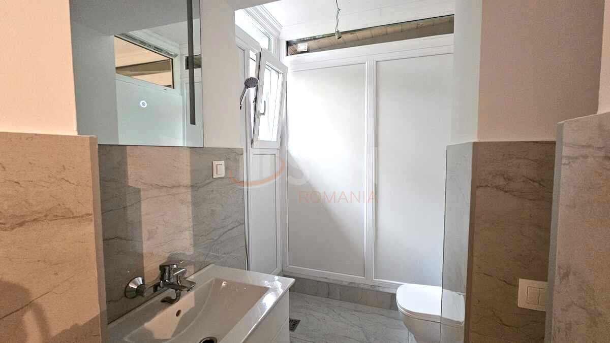 Apartament, 2 camere Bucuresti/Dacia