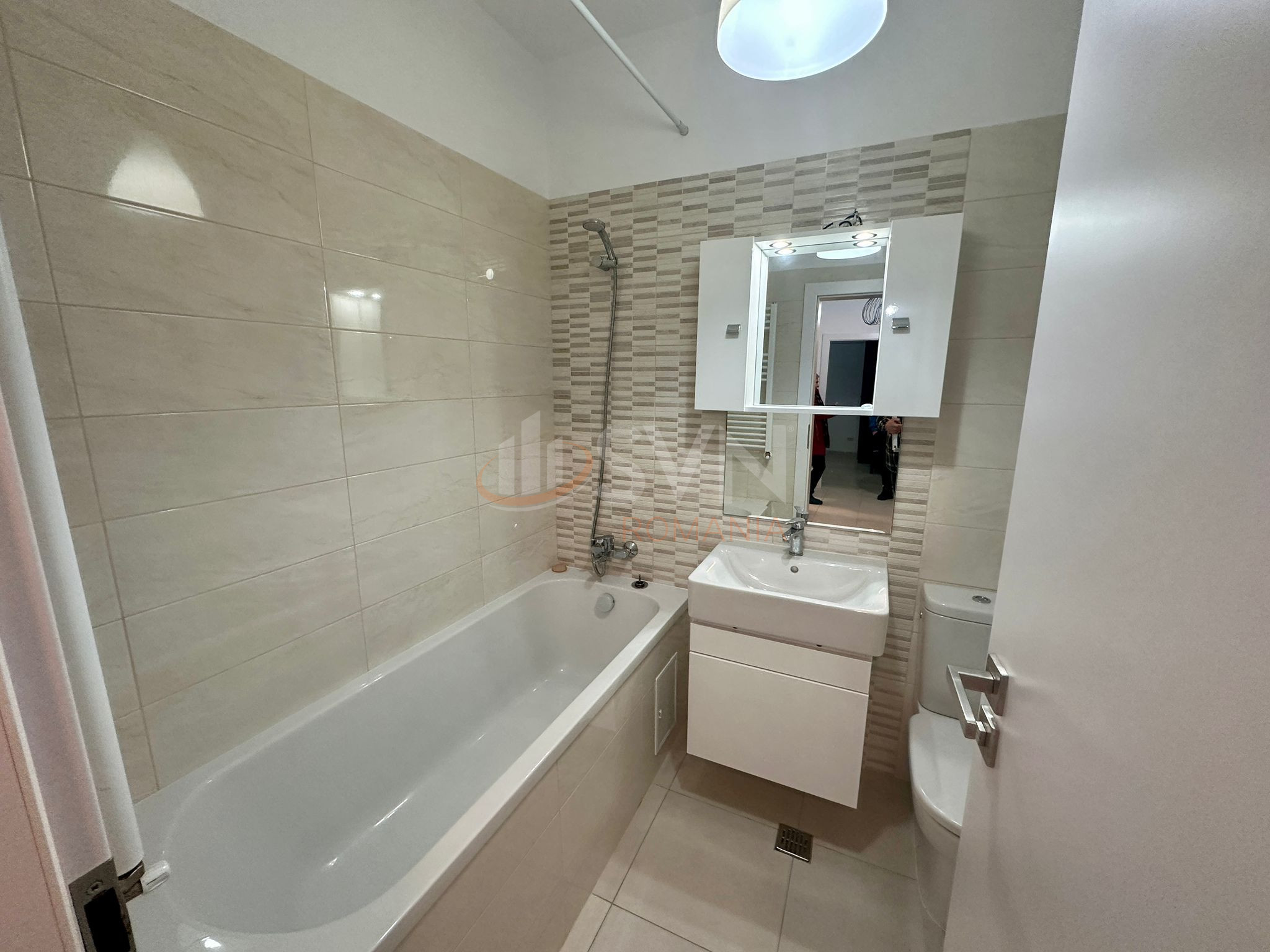 Apartament, 2 camere Bucuresti/Parcul Carol