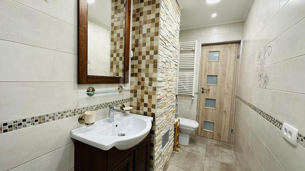 Apartament, 2 camere Bucuresti/Alba Iulia