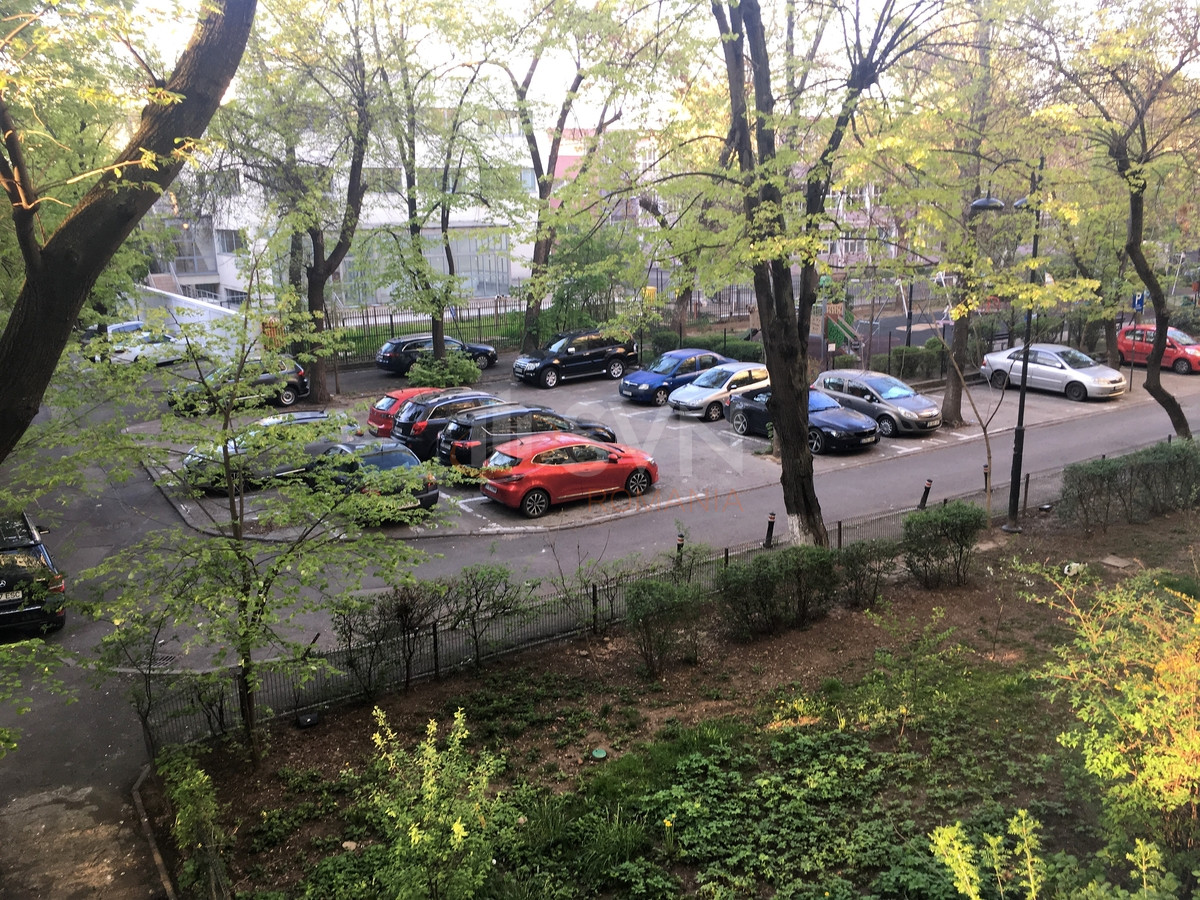 Apartament, 2 camere Bucuresti/Piata Victoriei