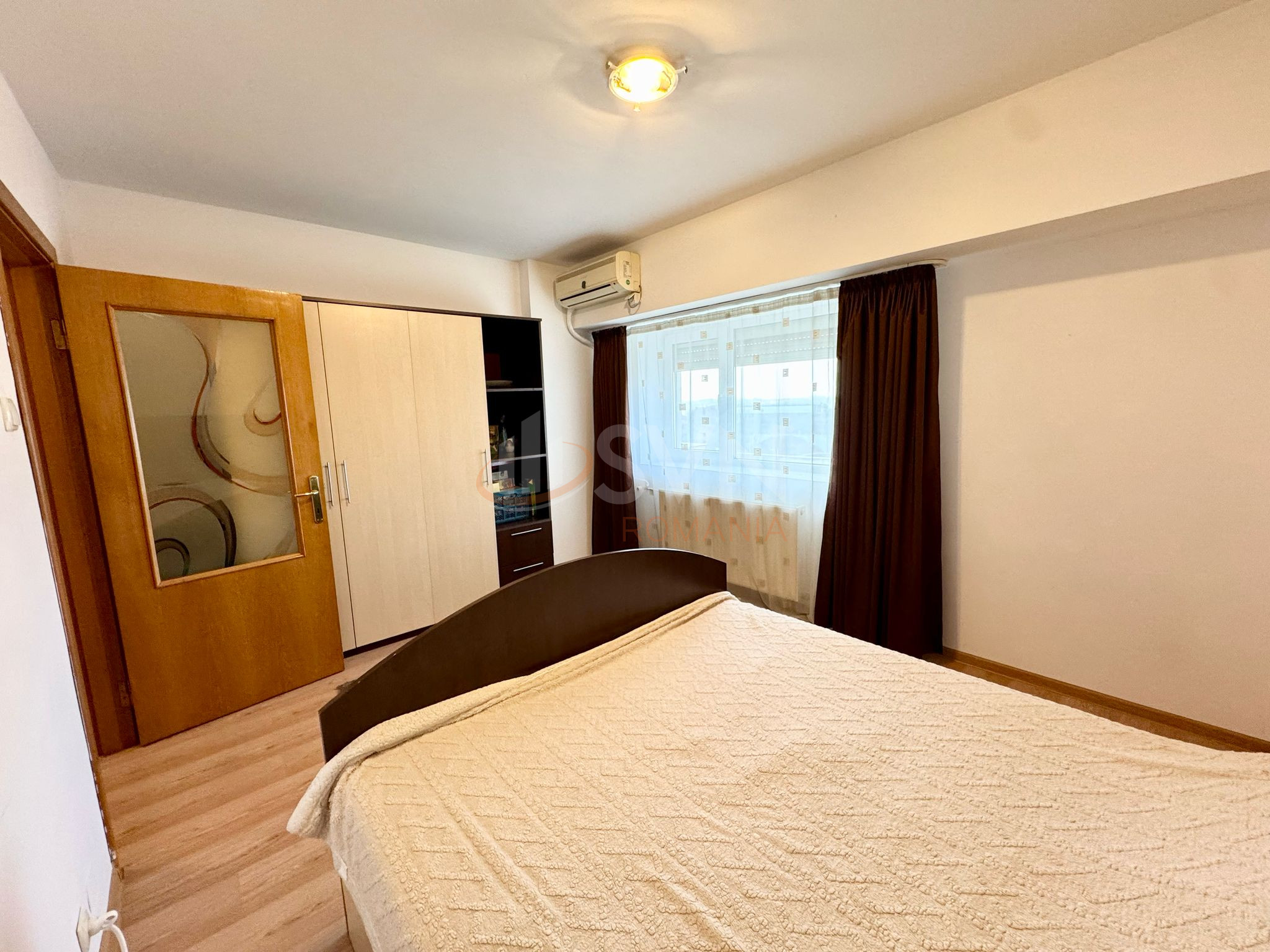 Apartament, 2 camere Bucuresti/Piata Victoriei