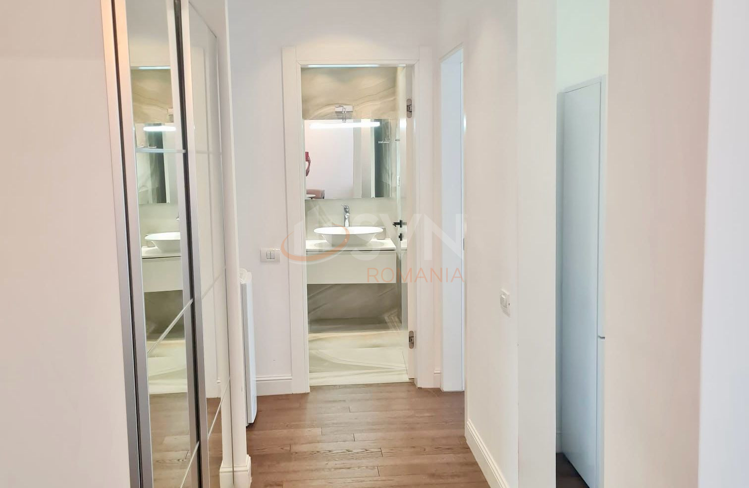 Apartament, 2 camere Bucuresti/Piata Victoriei
