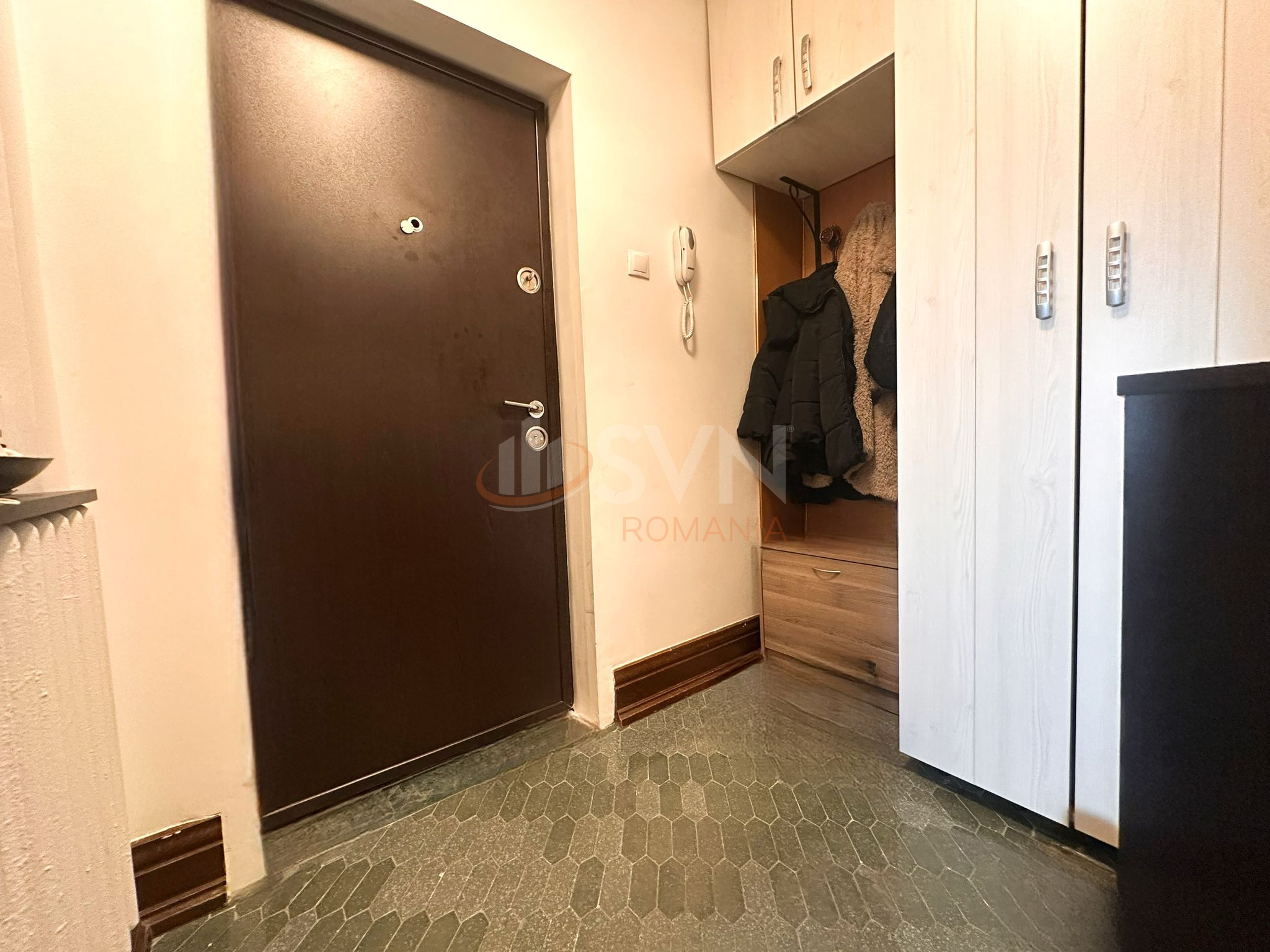 Apartament, 2 camere Bucuresti/Piata Unirii (s3)