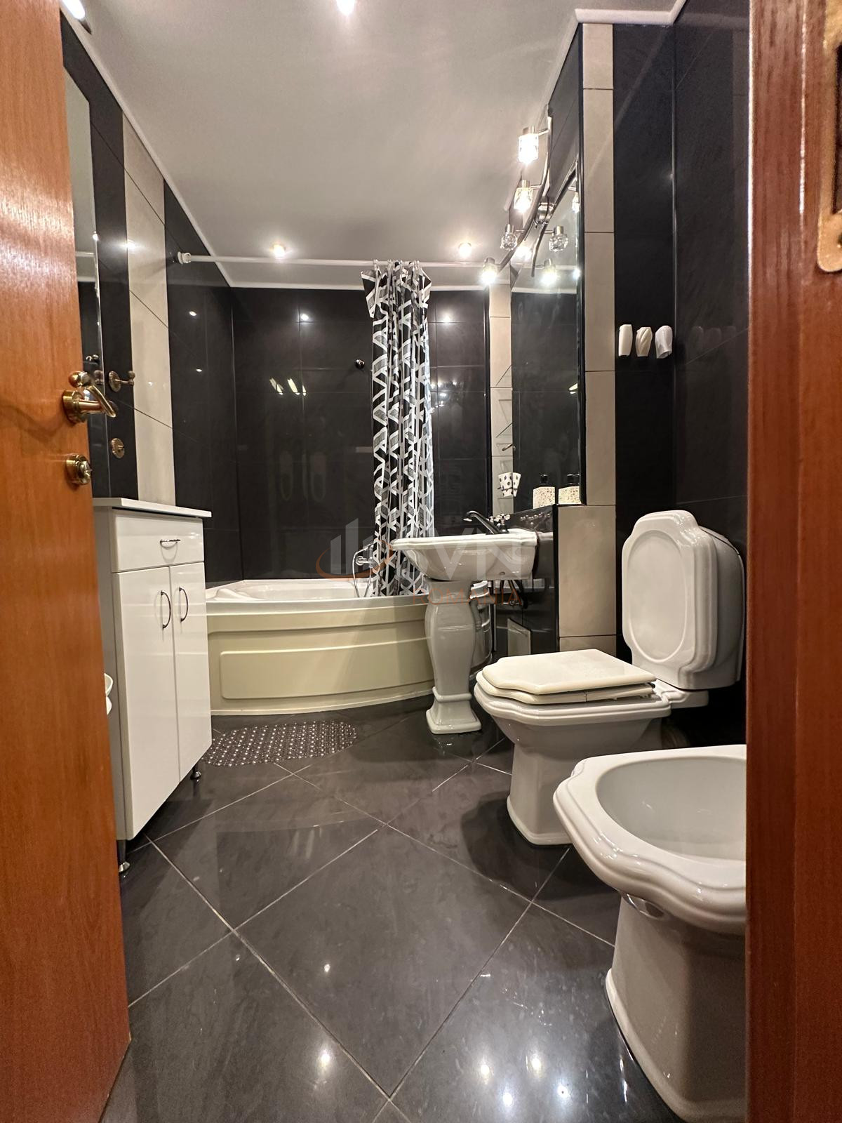 Apartament, 2 camere Bucuresti/Titulescu