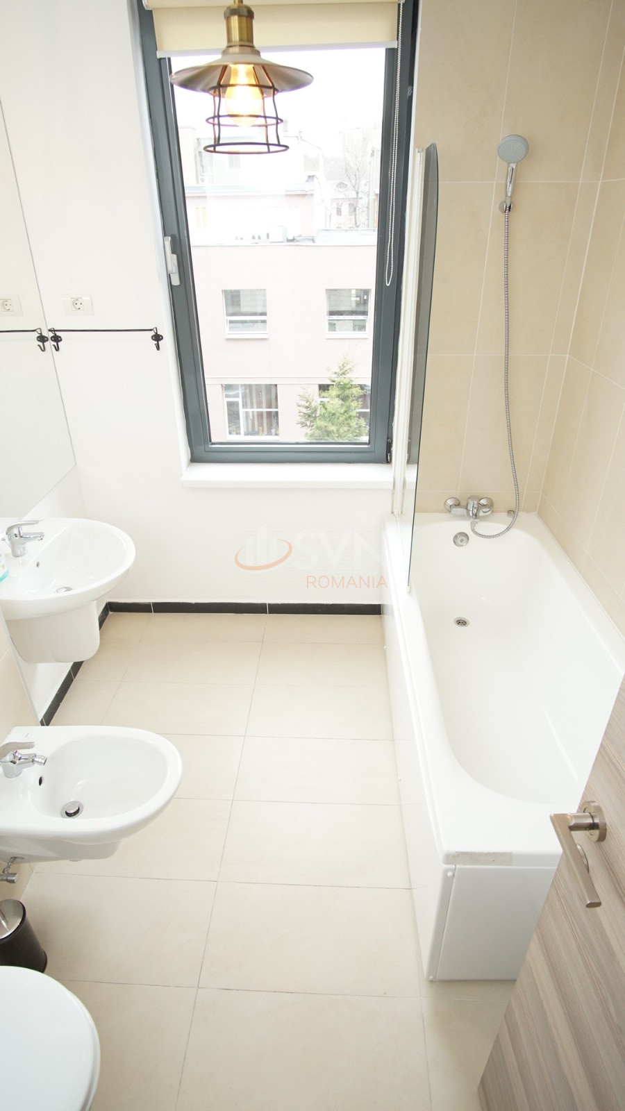 Apartament, 2 camere Bucuresti/Piata Victoriei