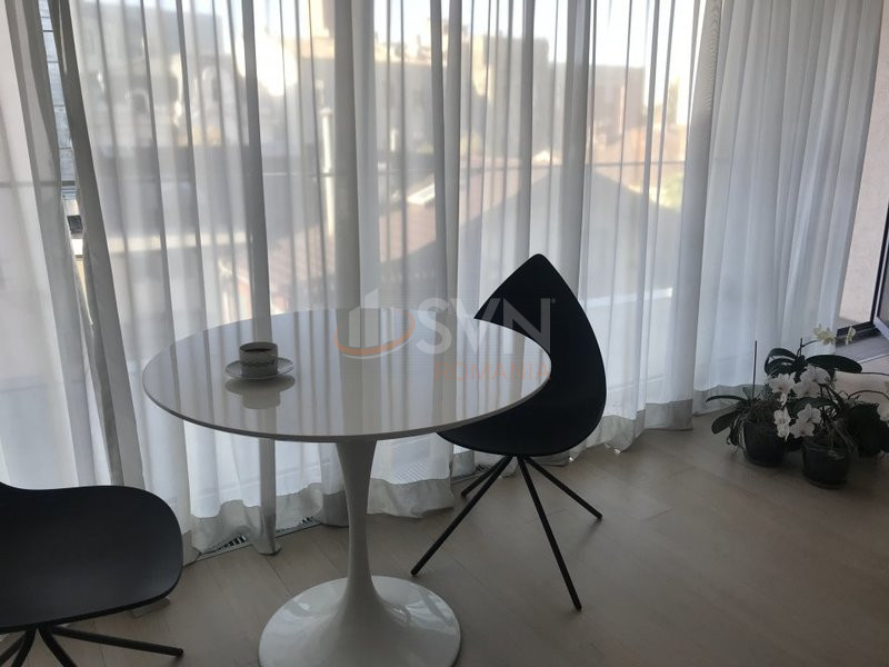 Apartament, 2 camere Bucuresti/Calea Victoriei
