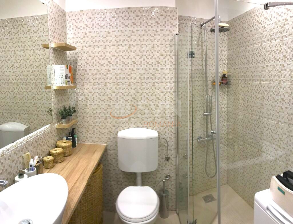 Apartament, 2 camere Bucuresti/Piata Presei Libere