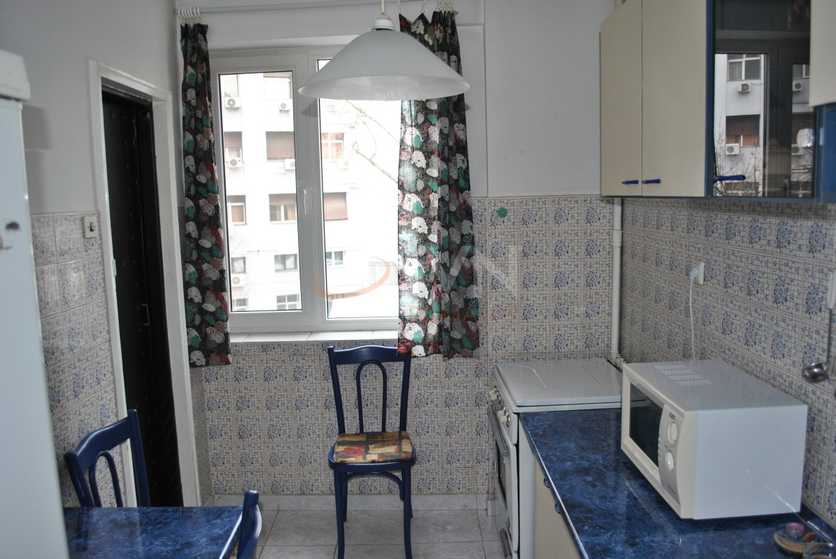 Apartament, 3 camere Bucuresti/Stefan Cel Mare