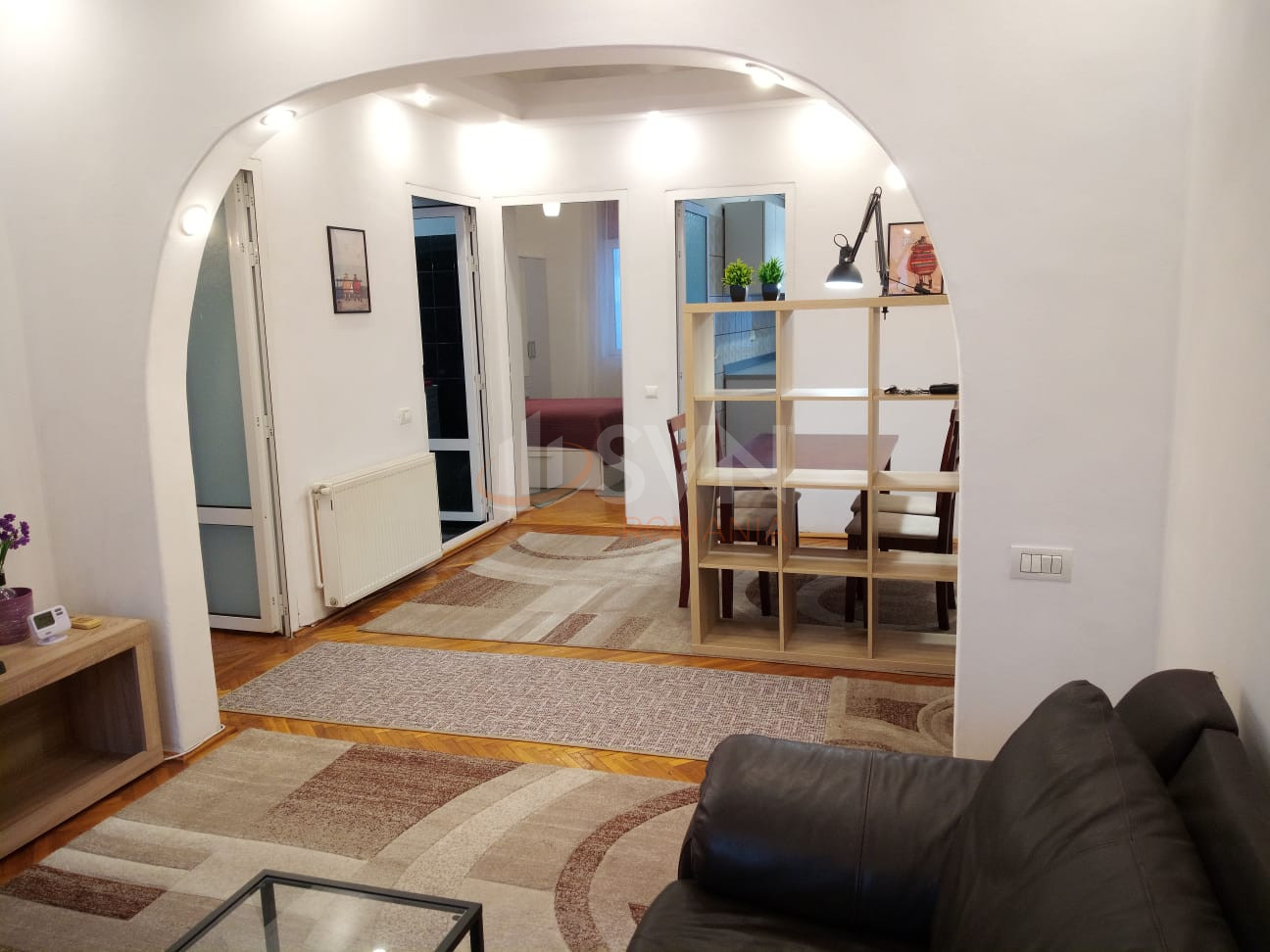 Apartament, 3 camere Bucuresti/Piata Victoriei