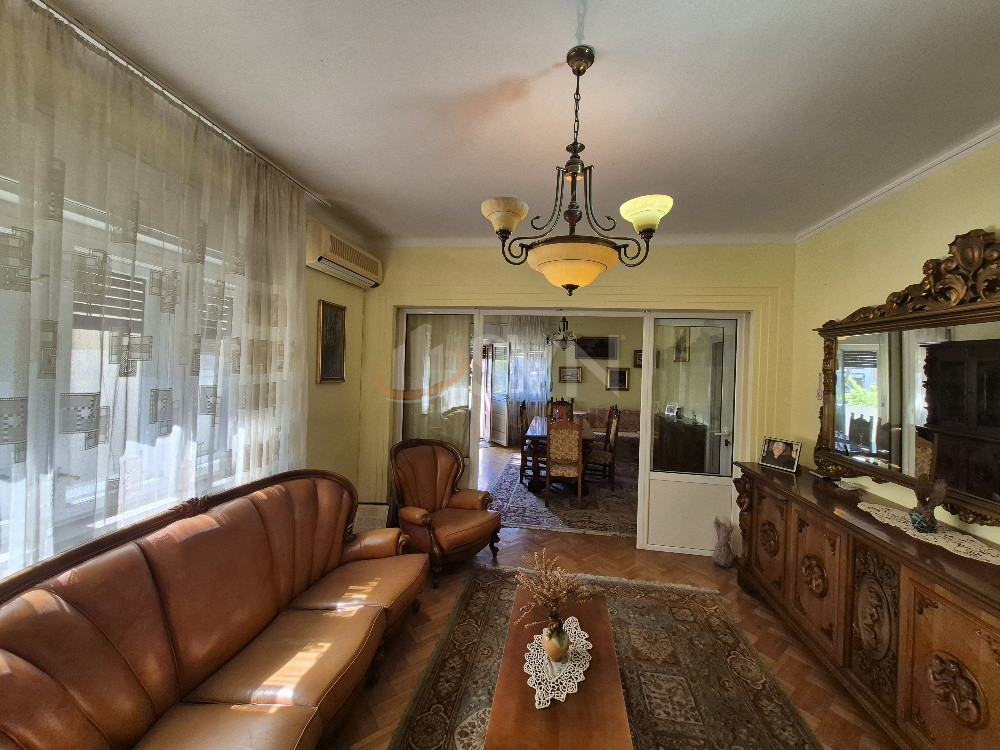 Apartament, 3 camere Bucuresti/Dacia