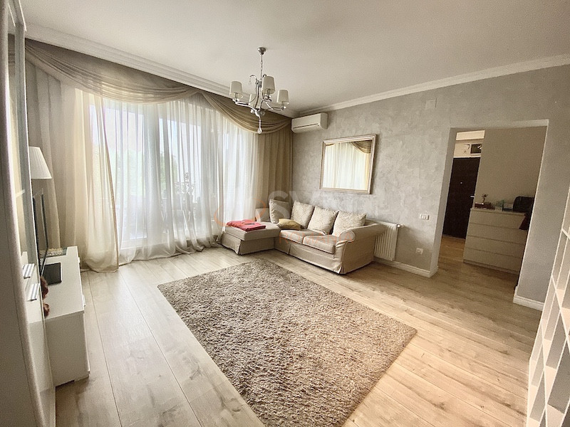 Apartament, 3 camere Bucuresti/Barbu Vacarescu