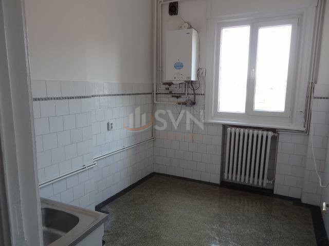 Apartament, 3 camere Bucuresti/Calea Victoriei
