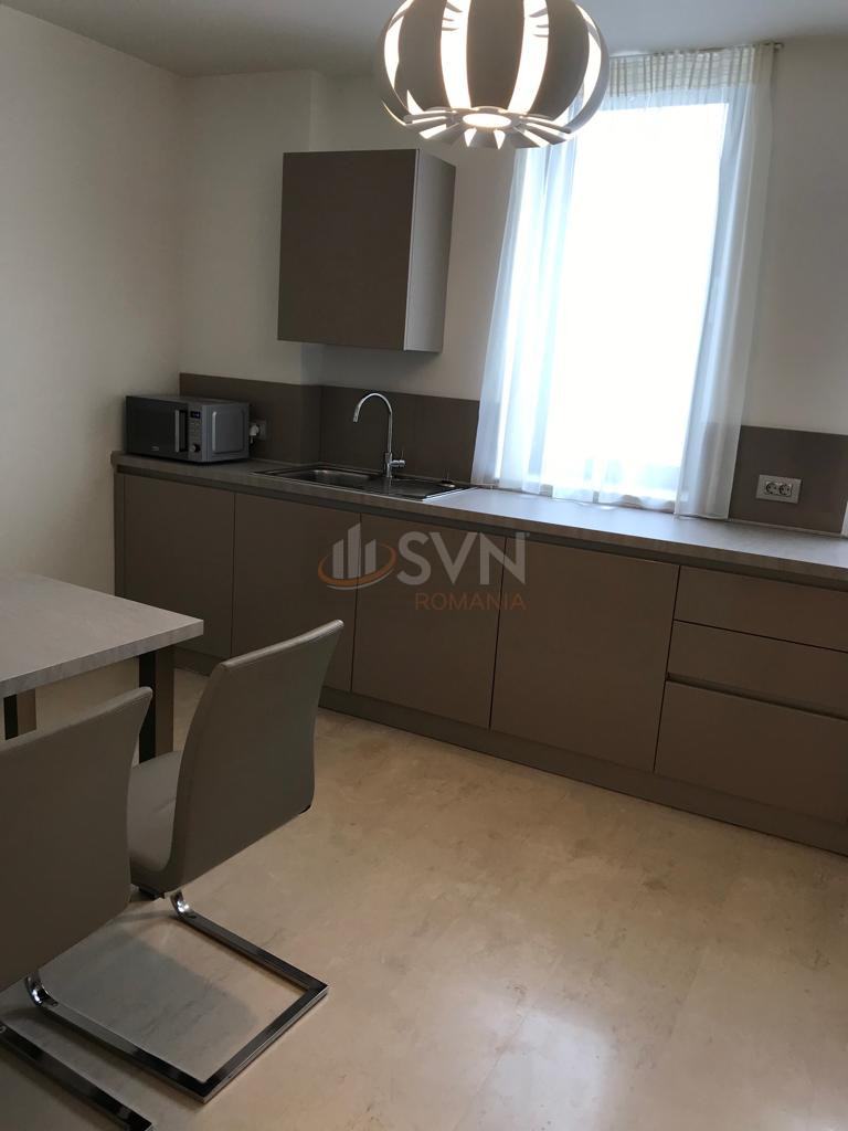 Apartament, 3 camere Bucuresti/1 Mai