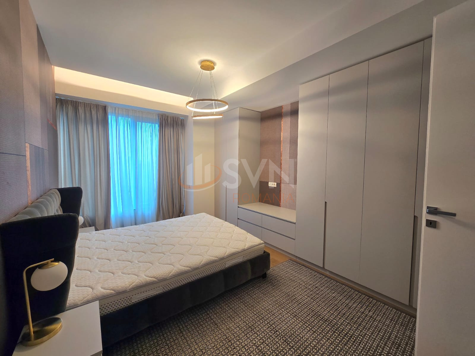 Apartament, 3 camere Bucuresti/Primaverii