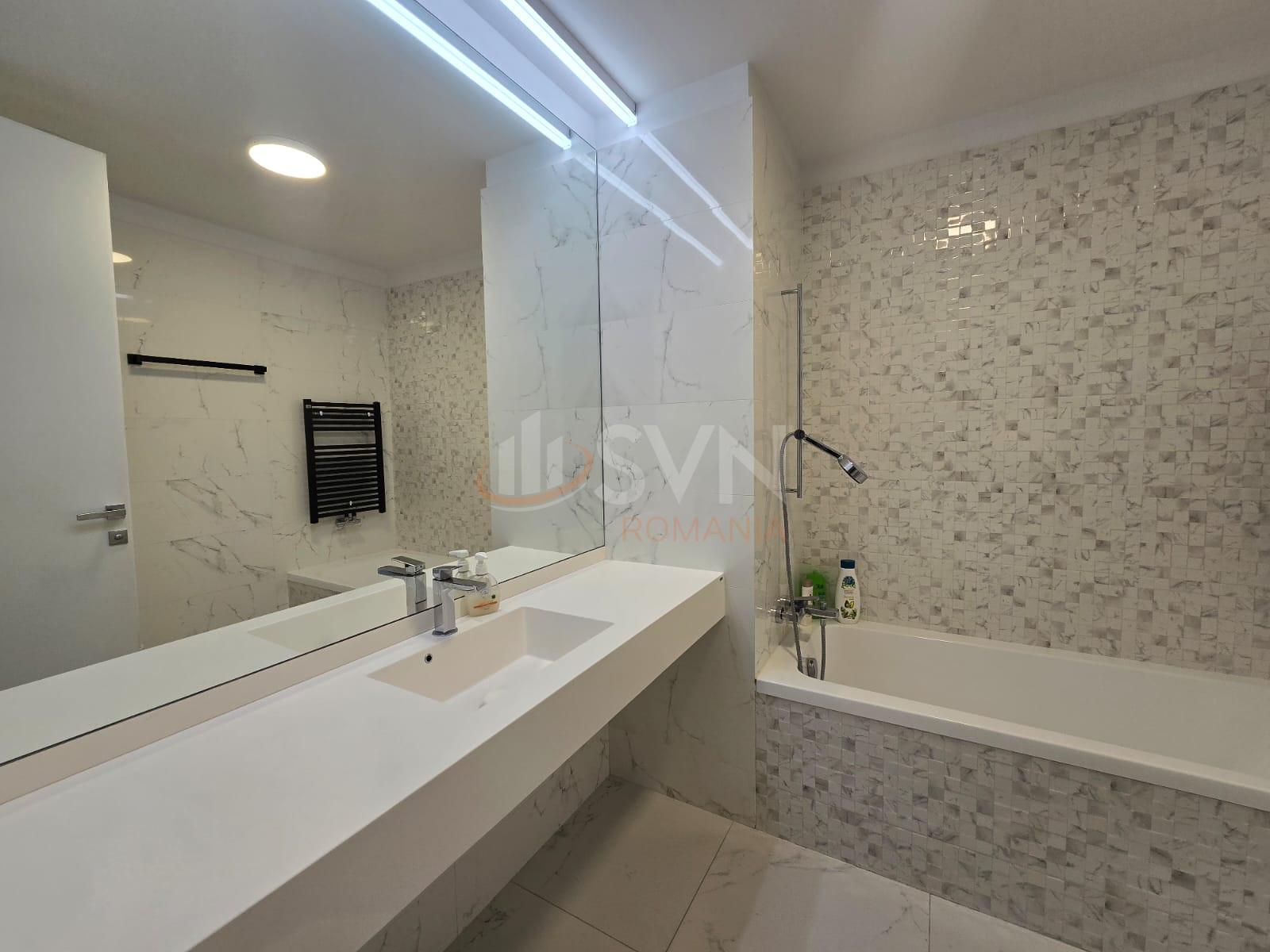 Apartament, 3 camere Bucuresti/Primaverii