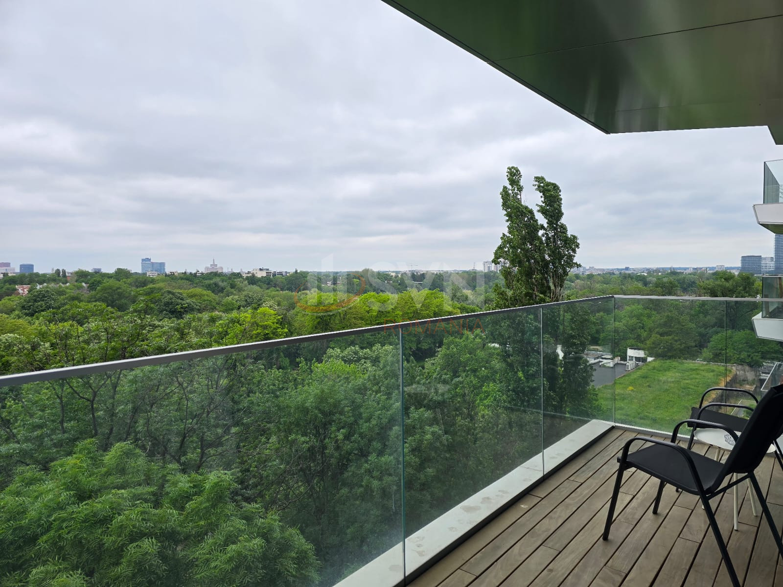 Apartament, 3 camere Bucuresti/Primaverii