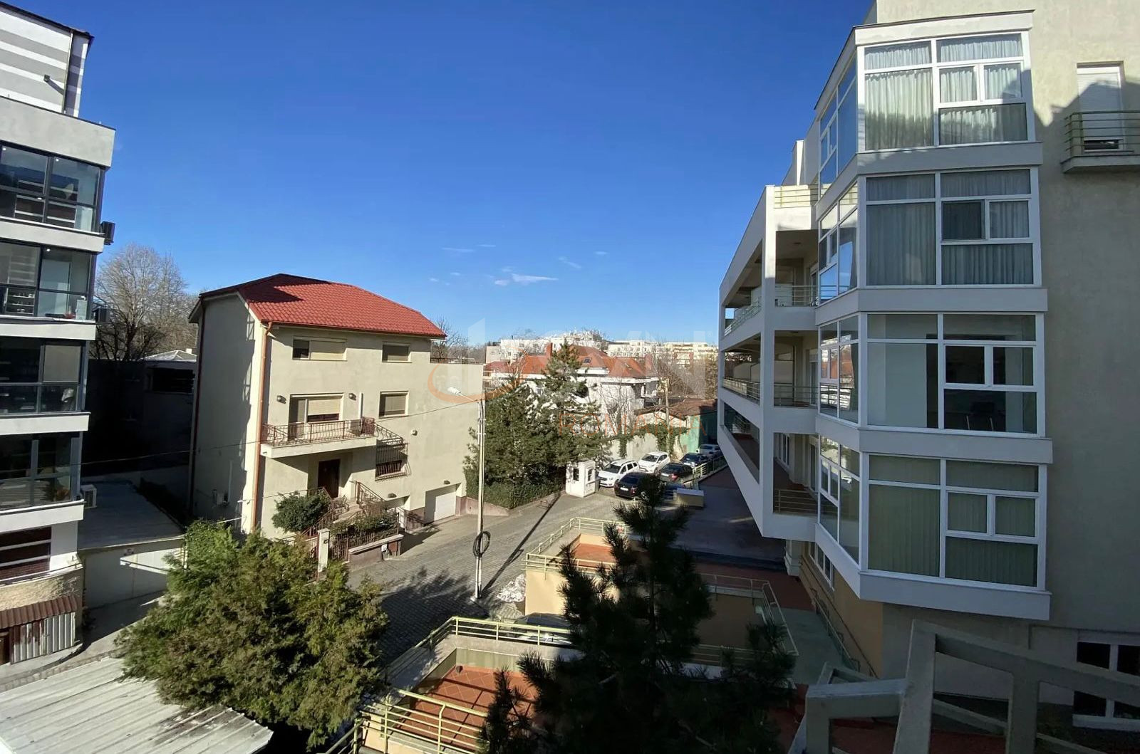 Apartament, 3 camere Bucuresti/Aviatiei