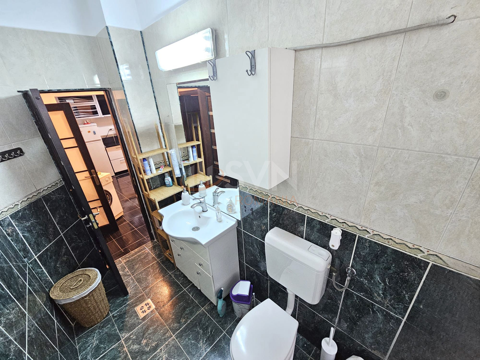 Apartament, 3 camere Bucuresti/Alba Iulia