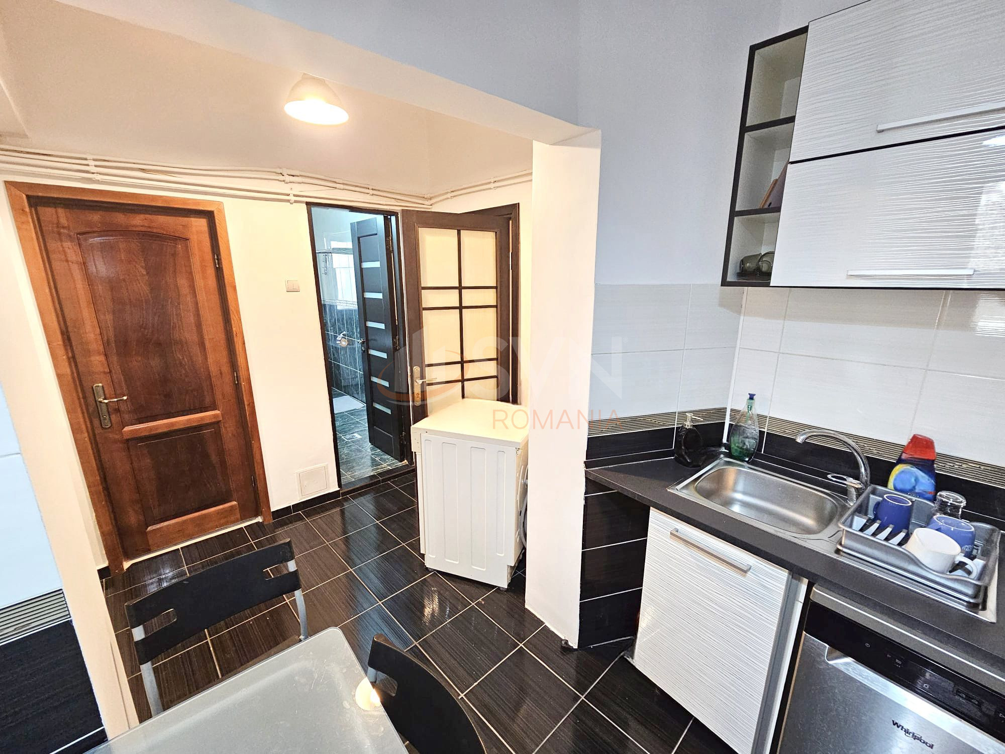 Apartament, 3 camere Bucuresti/Alba Iulia