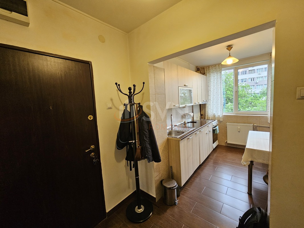 Apartament, 3 camere Bucuresti/Uverturii