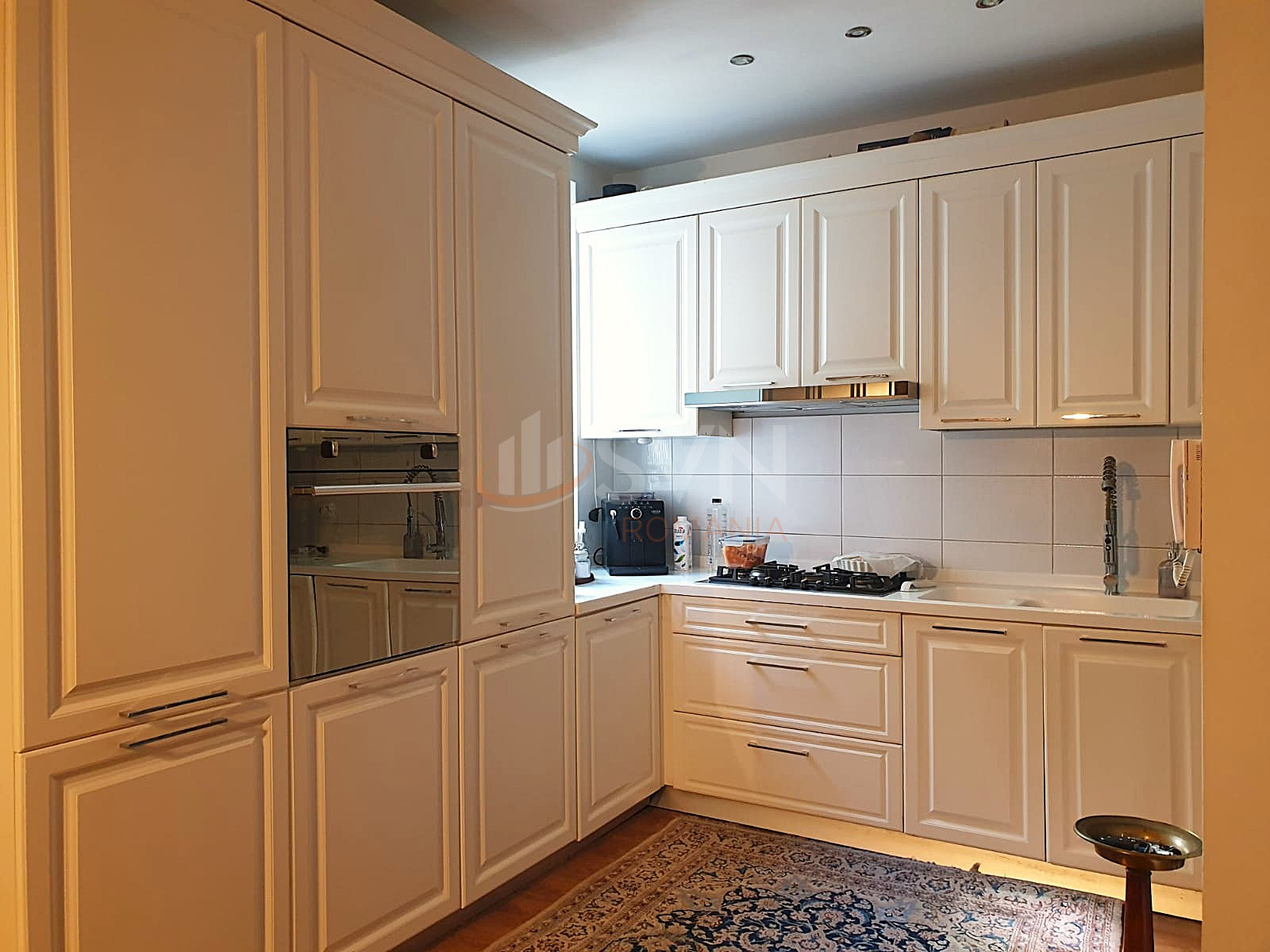 Apartament, 3 camere Bucuresti/Calea Calarasilor