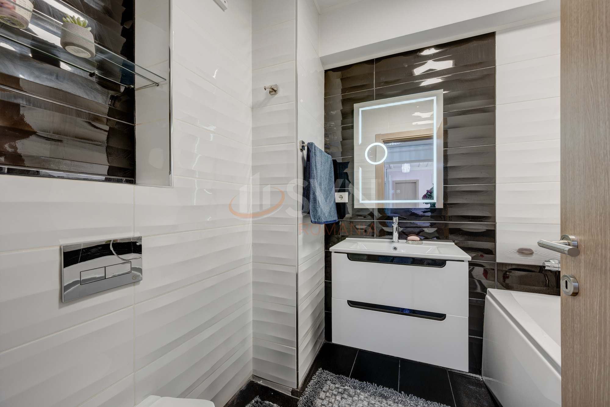 Apartament, 3 camere Bucuresti/Alba Iulia