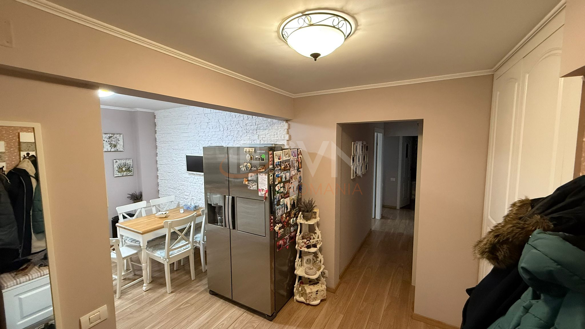 Apartament, 3 camere Bucuresti/Crangasi