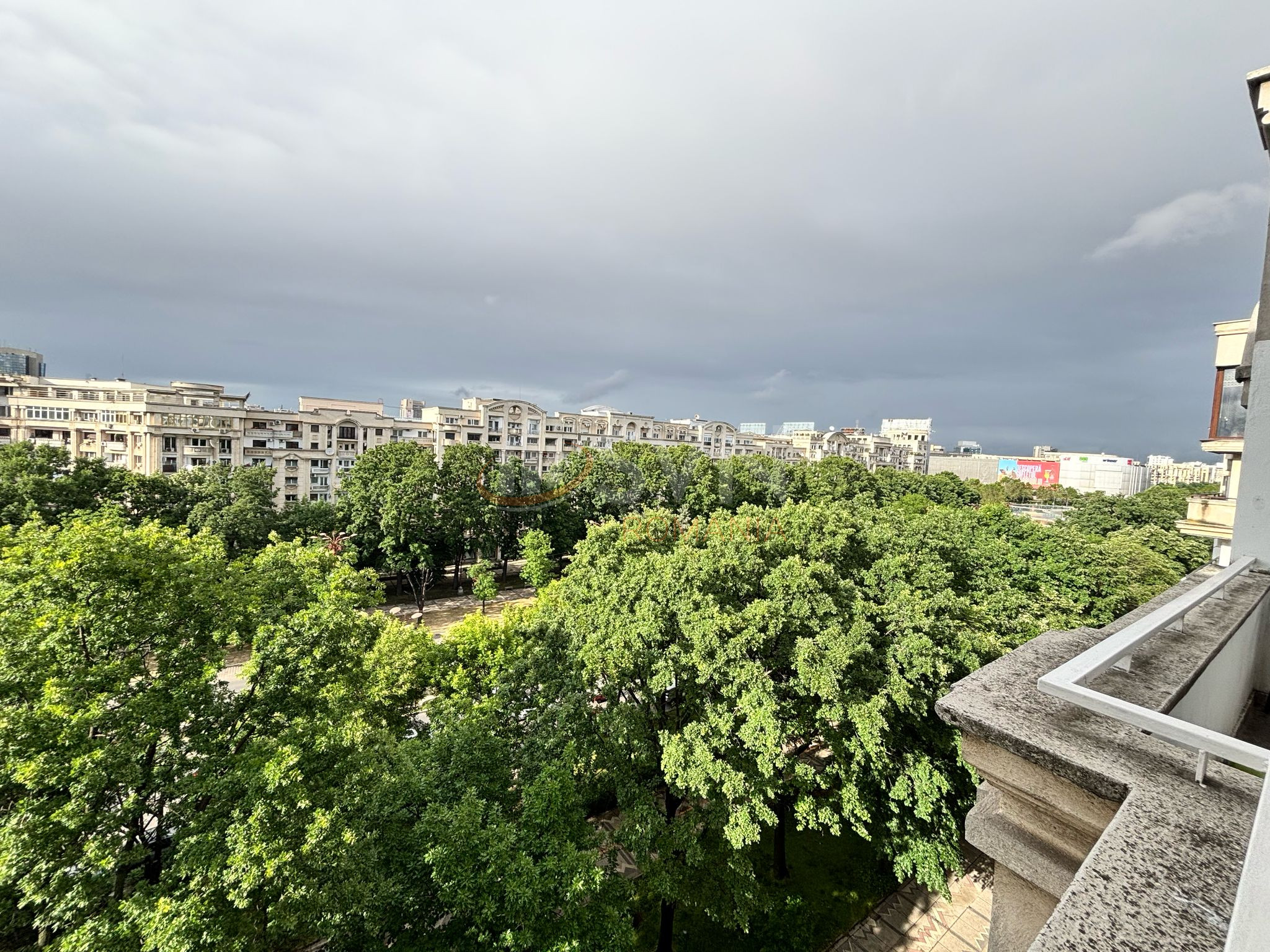 Apartament, 3 camere Bucuresti/Piata Unirii (s3)