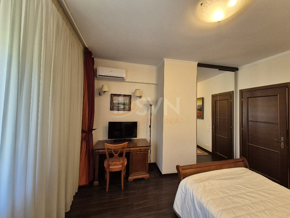 Apartament, 3 camere Bucuresti/Primaverii