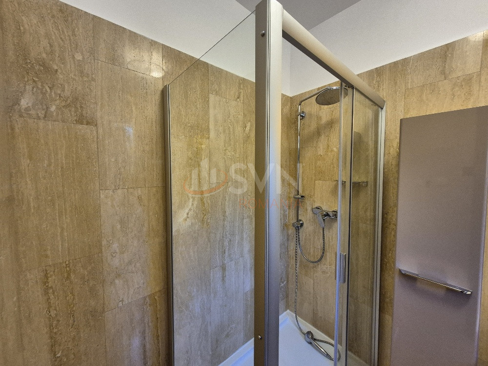 Apartament, 3 camere Bucuresti/Primaverii