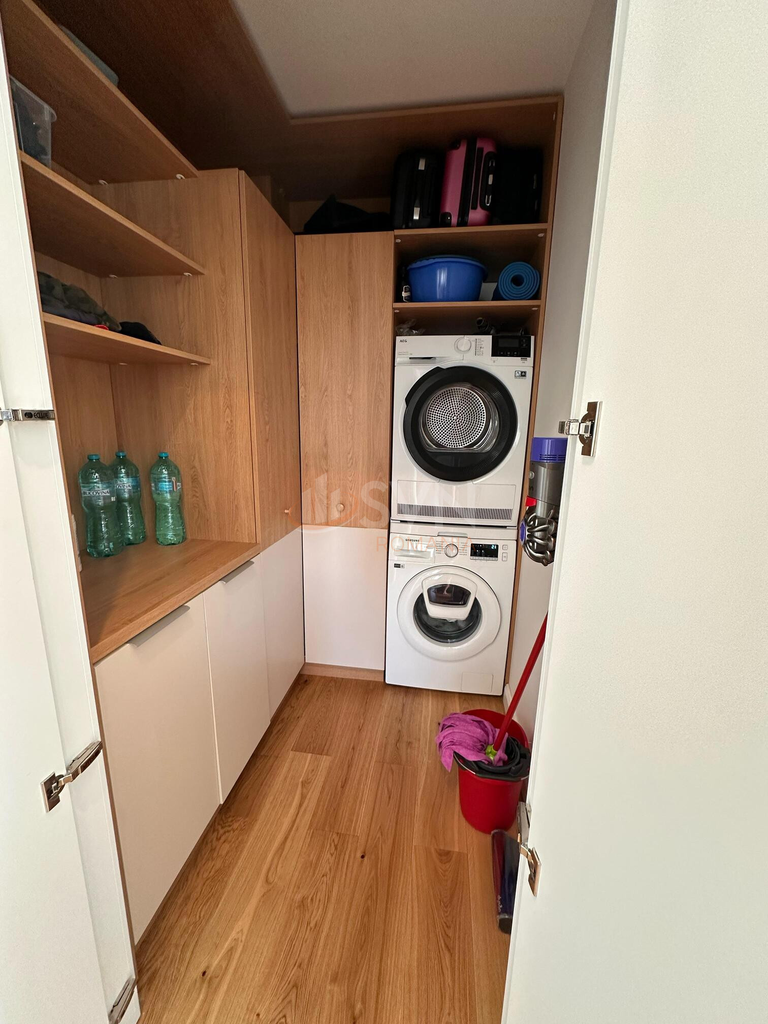 Apartament, 3 camere Bucuresti/Piata Victoriei