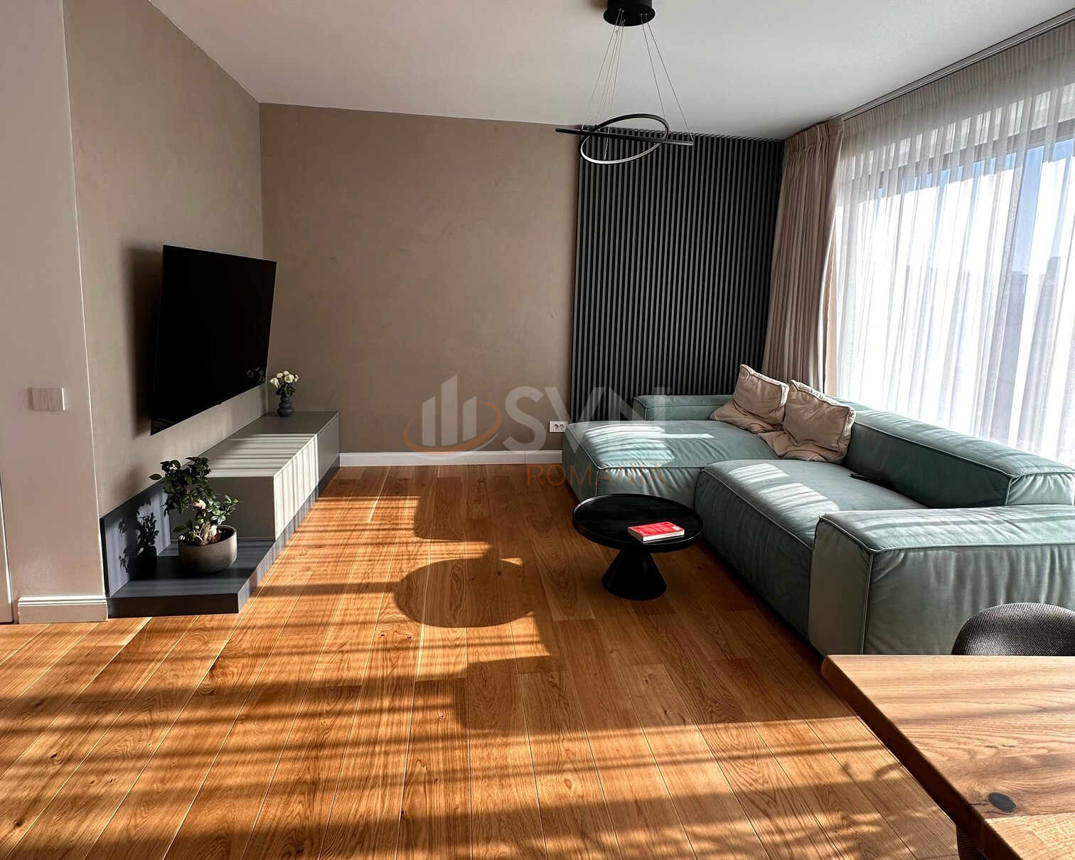 Apartament, 3 camere Bucuresti/Piata Victoriei
