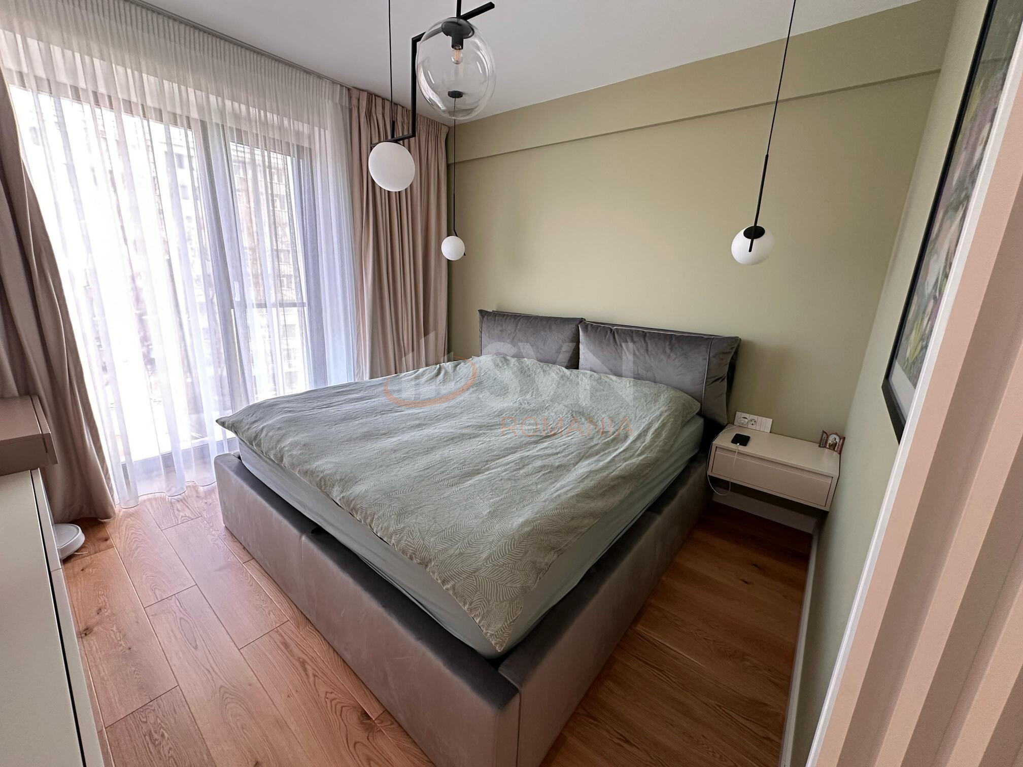 Apartament, 3 camere Bucuresti/Piata Victoriei