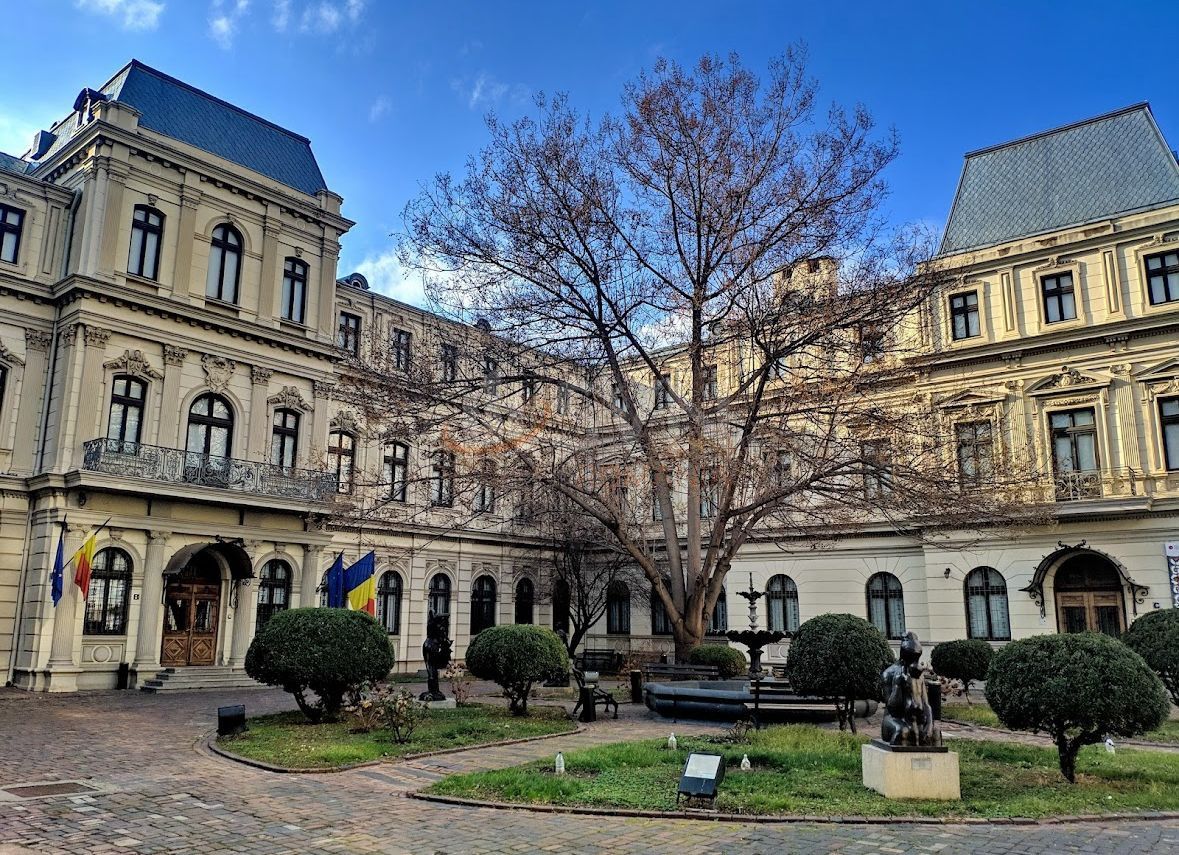 Apartament, 3 camere Bucuresti/Decebal