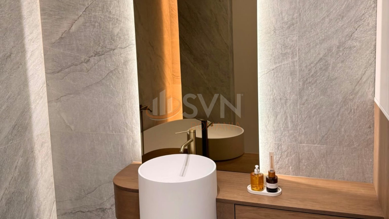 Apartament, 3 camere Bucuresti/P-ta Unirii