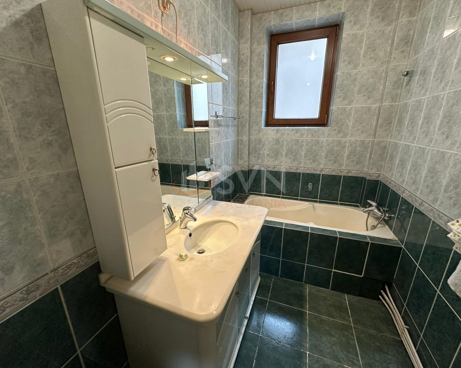 Apartament, 3 camere Bucuresti/Calea Calarasilor
