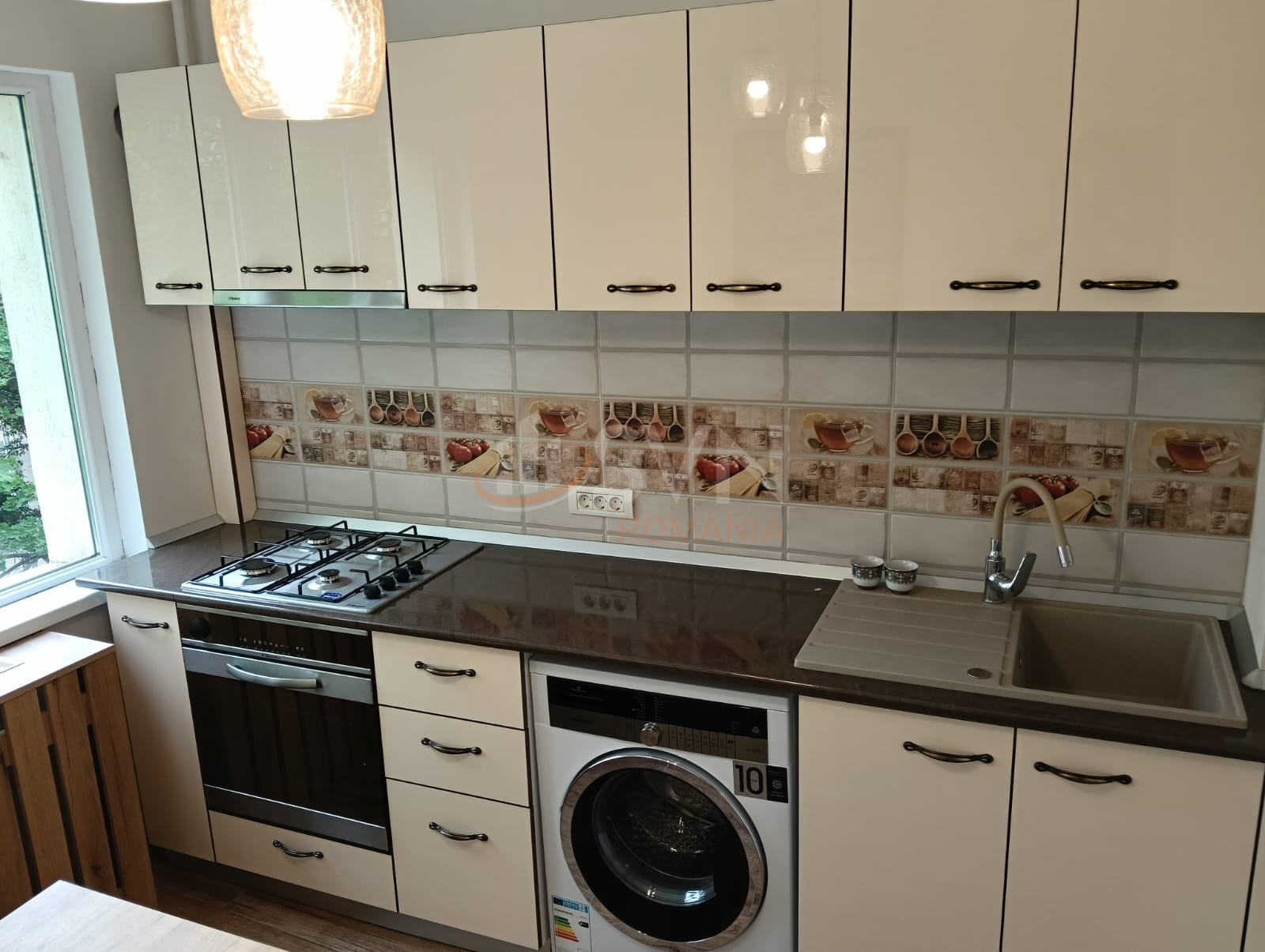 Apartament, 3 camere Bucuresti/Pantelimon