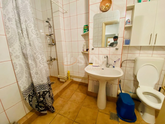 Apartament, 3 camere Bucuresti/Universitate (s2)