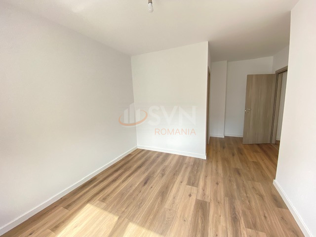 Apartament, 3 camere Bucuresti/Calea Calarasilor