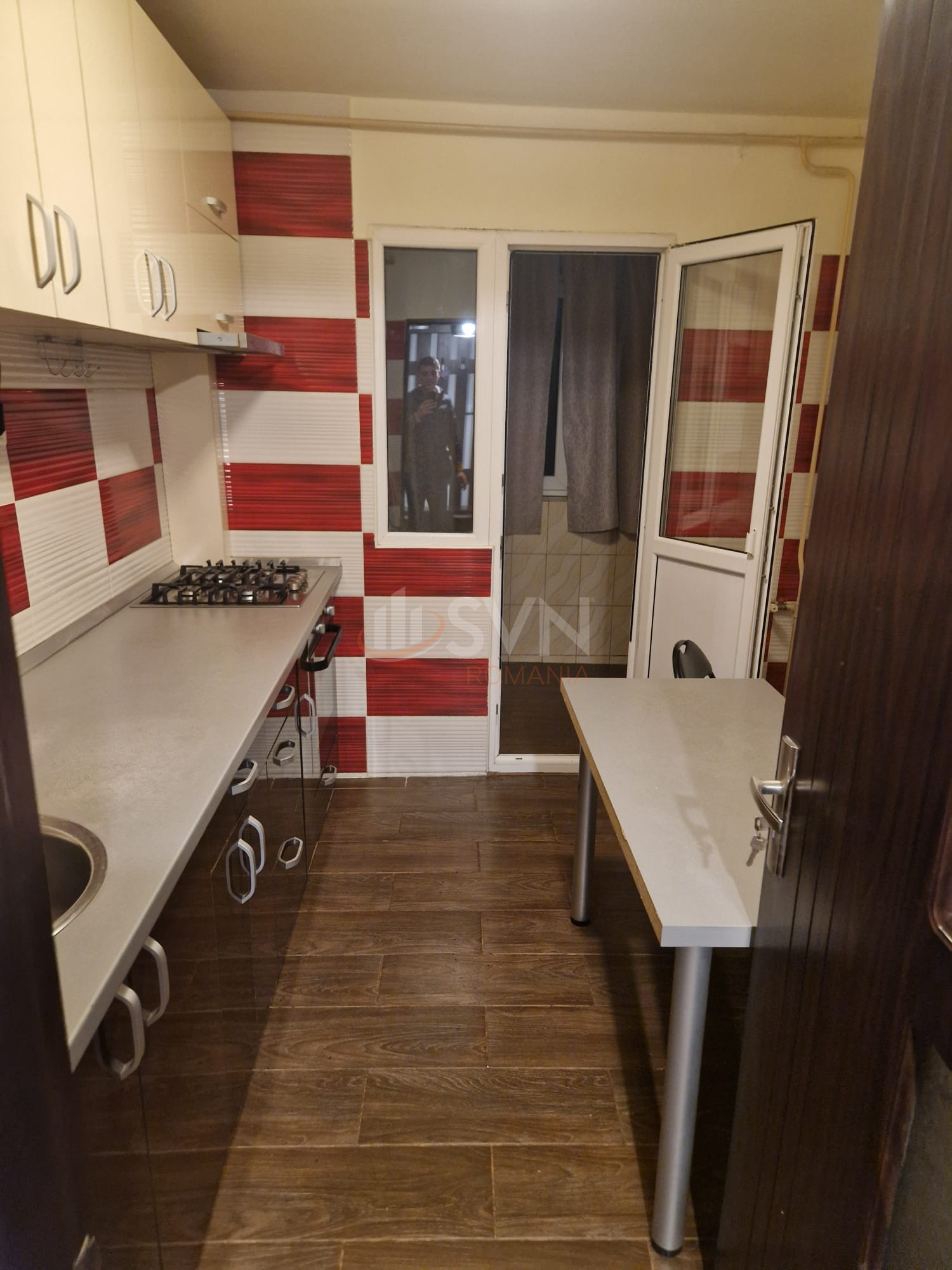 Apartament, 3 camere Bucuresti/Crangasi