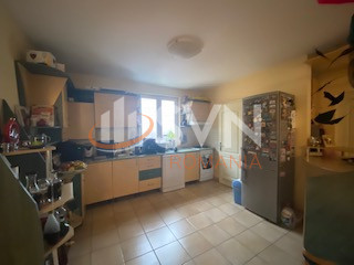 Apartament, 3 camere Cluj/Andrei Muresanu