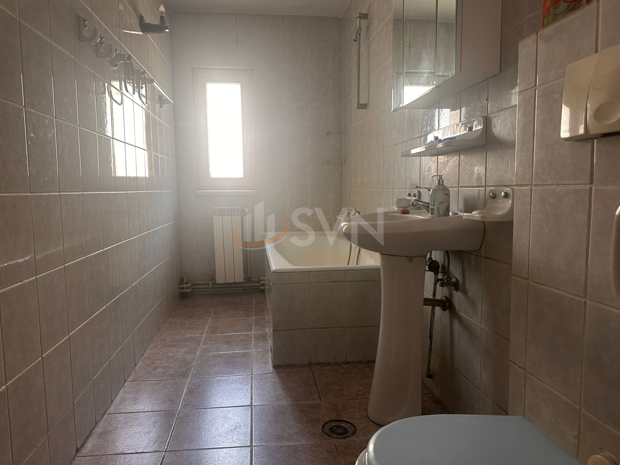 Apartament, 3 camere Bucuresti/Alba Iulia